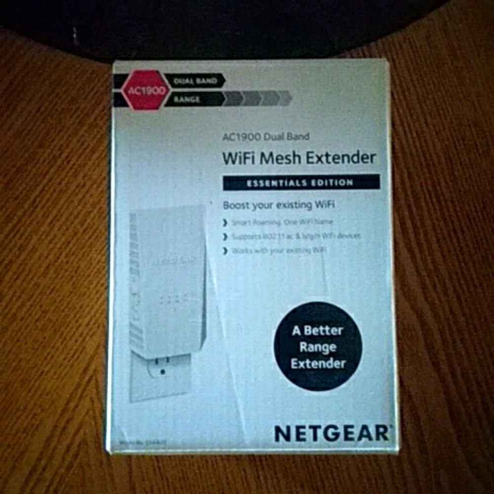Net Gear WiFi mesh extender.